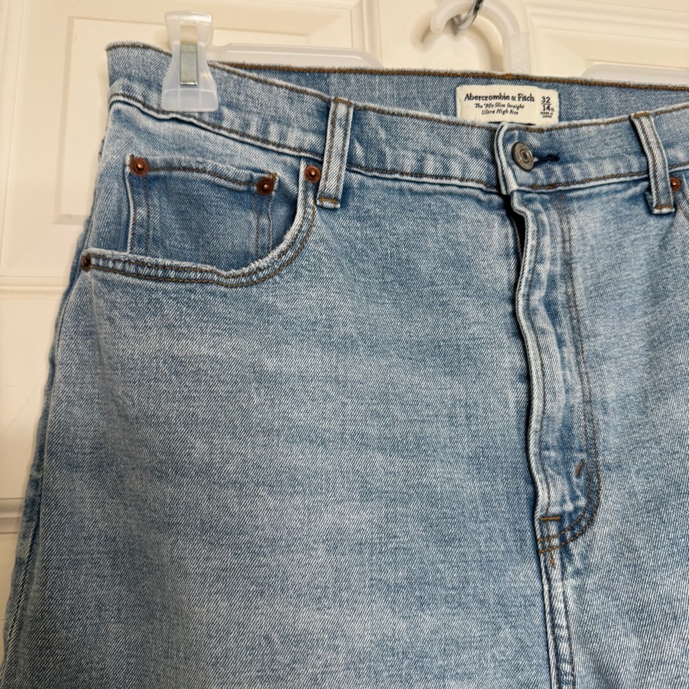 Abercrombie & Fitch Ultra High Rise 90s Straight Jean 32 Long Curve Love Blue - Picture 5 of 10